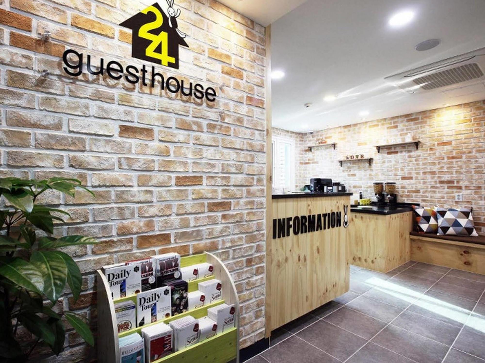 24 Guesthouse Myeongdong Avenue Seoul Eksteriør billede